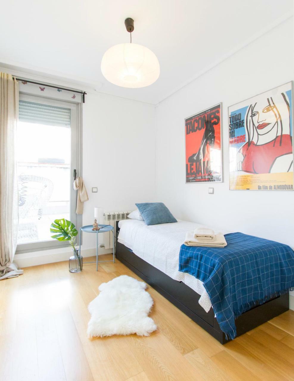 Luminoso, Moderno Y Amplio En Madrid Rio I Parking Apartment Exterior photo