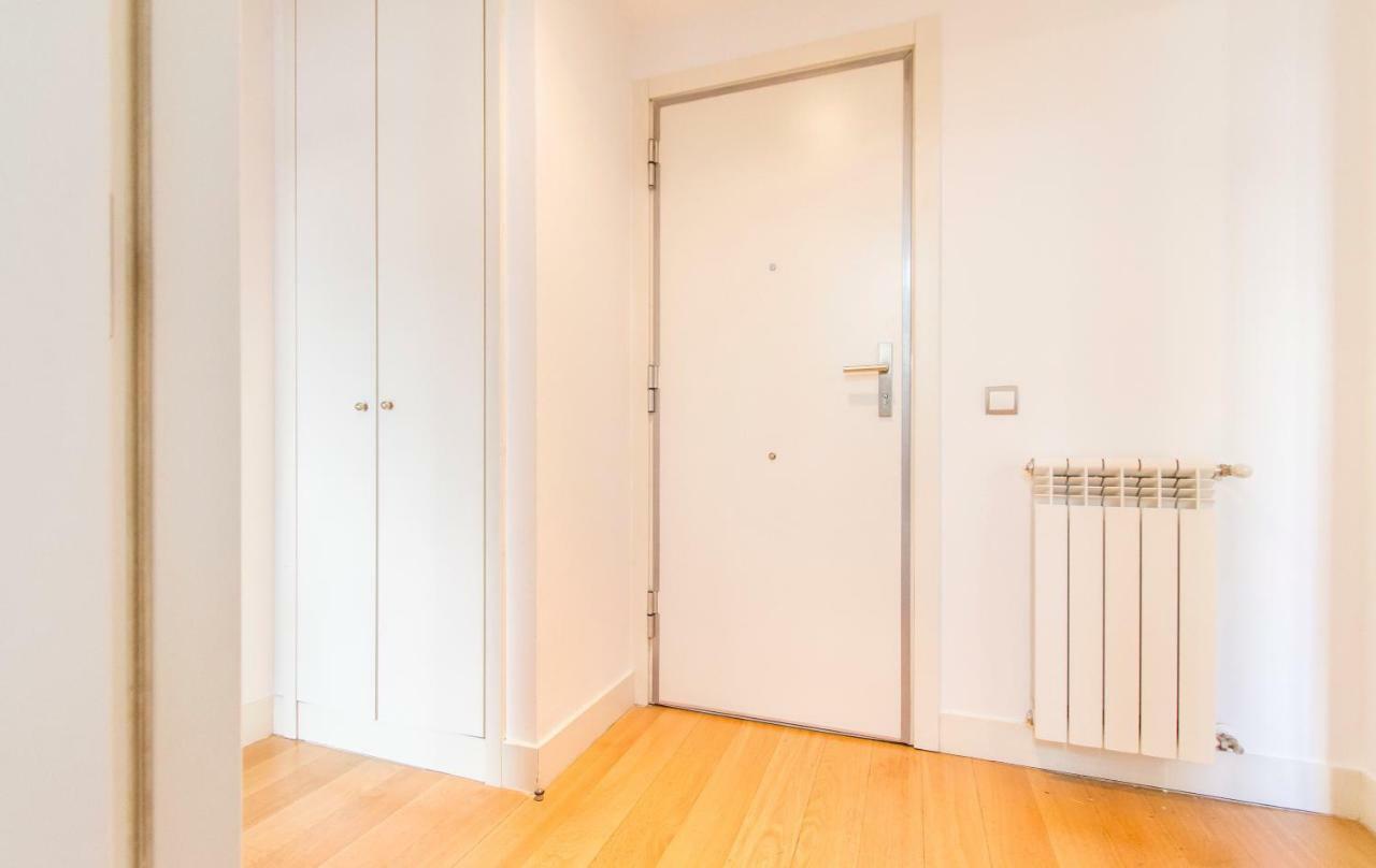 Luminoso, Moderno Y Amplio En Madrid Rio I Parking Apartment Exterior photo