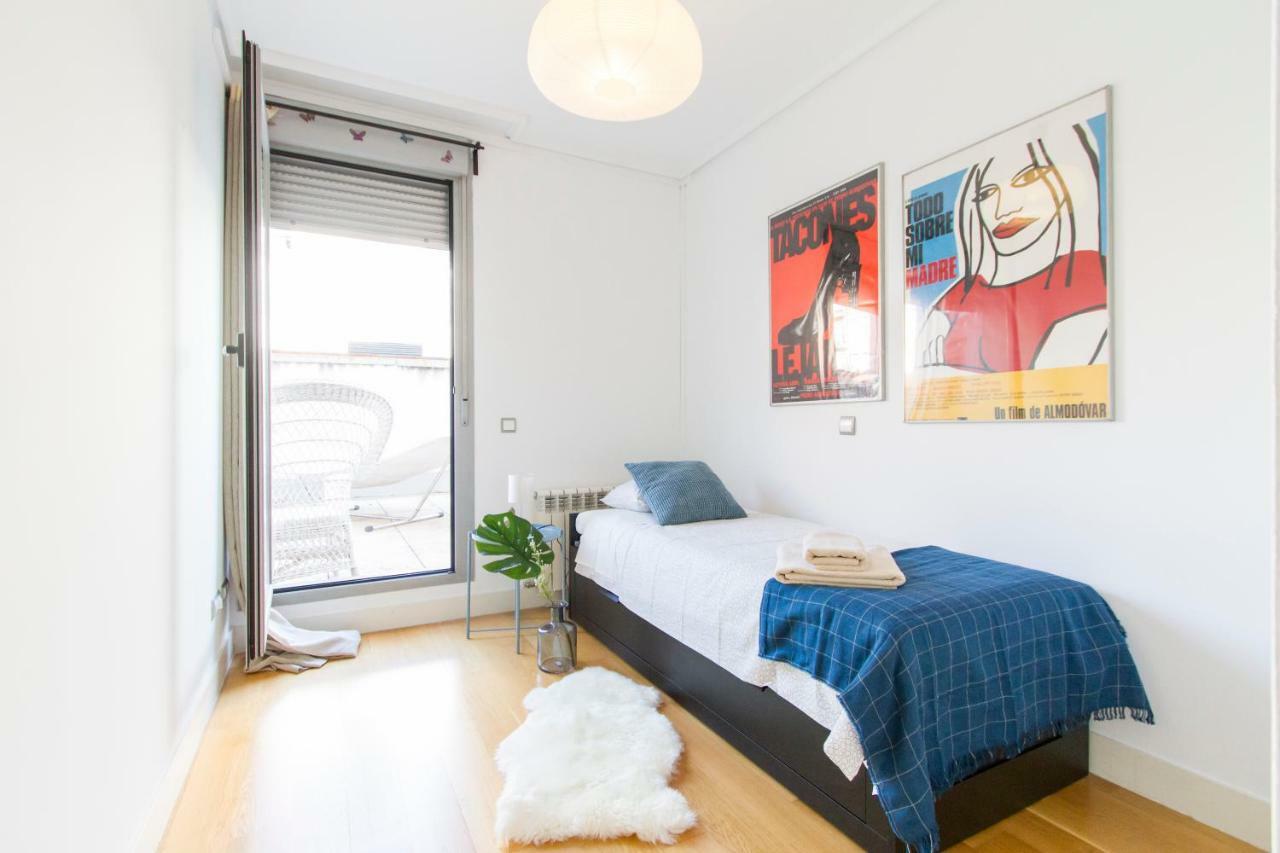 Luminoso, Moderno Y Amplio En Madrid Rio I Parking Apartment Exterior photo